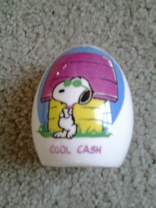 Snoopy As Joe Cool By Doghouse 1990 