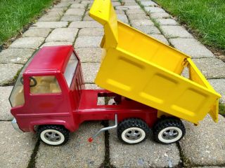 Vintage Large Pressed Steel Tonka Dump Truck W/ Lever Red Yellow 6 Wheels Scarce