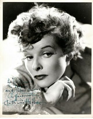 Oscar Winner Actress Katharine Hepburn,  Signed Vintage Photo.  By: John Engstead