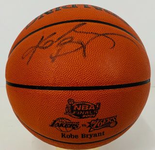 Kobe Bryant Signed Autographed Official 2001 Nba Finals Game Ball Lakers Psa/dna