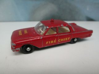 Matchbox/ Lesney 59b Ford Fairlane Fire Chief Manufacturing Error Red Roof Light