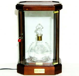Louis Xiii Remy Martin Cognac Lighted Display Case & Baccarat Crystal Decanter