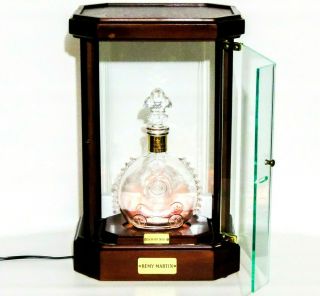 Louis XIII Remy Martin Cognac Lighted Display Case & Baccarat Crystal Decanter 8