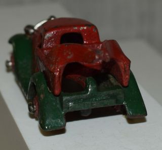 Vintage Hubley Cast Iron Wrecker Tow Truck - Two Piece Plus Grille - Red / Green 4