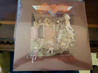 Aerosmith ‎toys In The Attic Vinyl Record Lp Usa1975? Jc33479 No Barcode