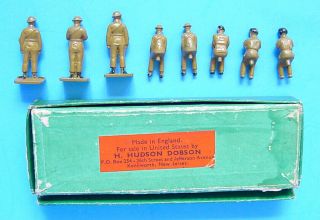 1950s MECCANO DINKY BOXED SET NO.  160 ROYAL ARTILLERY PERSONNEL DIECAST 8 FIGURES 2