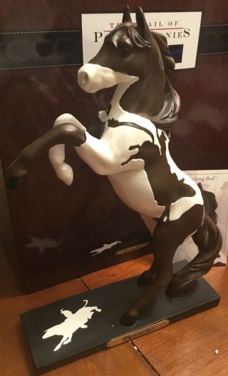 Wrecking Bull,  Trail Of Painted Ponies,  1e,  Resin Figurine,  Box,  Tag.
