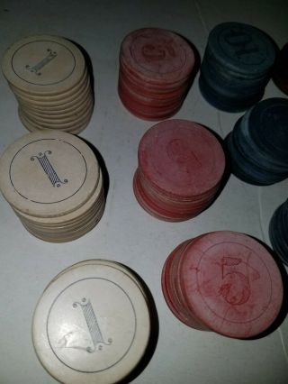 120 antique clay poker chips 25,  1,  5,  10,  Victorian style lettering 2
