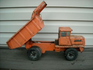 Vintage Buddy L Pressed Steel Hydraulic Orange Mack Dump Truck 21 " Long