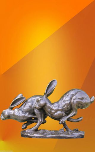 Hot Cast Bronze Running Hares,  Bronze Statue Sculpture Animal Figure