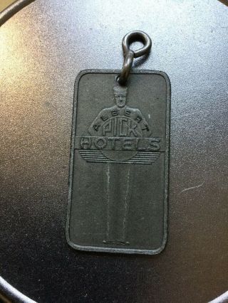 Vintage Key Fob Keychain Mark Twain Hotel St Louis MO Pick Hotels 5