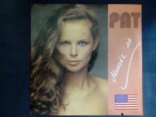 Pat – Music Is / Never Look Back Soul Funk Disco 1986 Germany 7