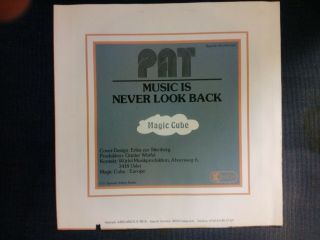 Pat – Music Is / Never Look Back SOUL Funk Disco 1986 germany 7 2