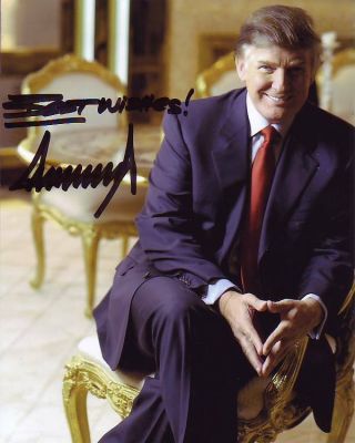 Donald J.  Trump Signed Autographed Photo 45th President