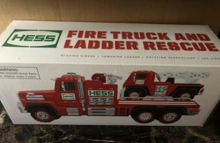 Nib 2015 Hess Collectible Toy Fire Truck And Ladder Rescue