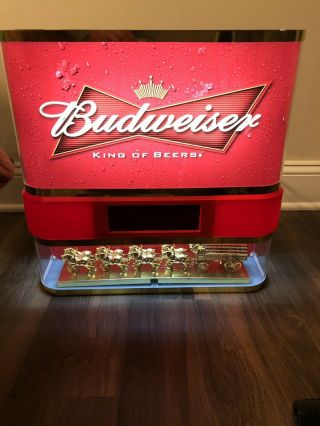 Anheuser Busch Budweiser Clydesdale Showcase Digital Clock. 2