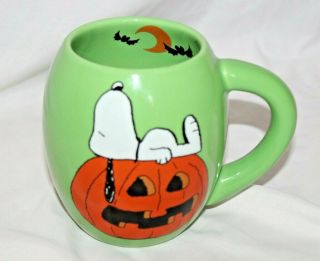 Peanuts Snoopy Trick Or Treat Halloween Mug Green Woodstock Witch 2011 Vandor