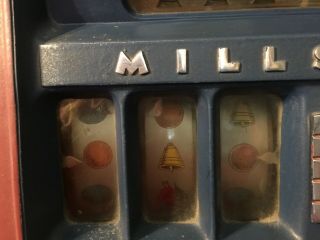 5 cent Mills slot machine from 1947 and in 6