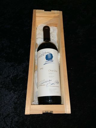 Robert Mondavi Signed 1992 Opus One Red Wine 750ml Bottle