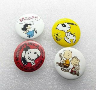 Peanuts Charles Schultz Pinback Button Badge - Lucy Snoopy Linus Charlie Brown