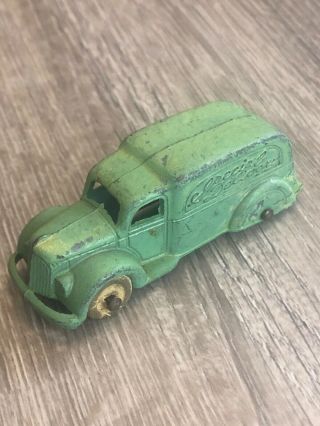 Vintage 1937 - 1939 Tootsietoy No.  0123 1936 Special Delivery - 3 - Inch Green Car