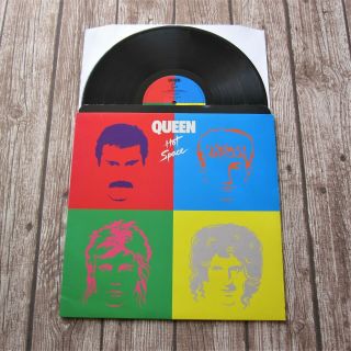 Queen : Hot Space - Uk 1982 First Pressing Vinyl Lp Emi Album Ema 797