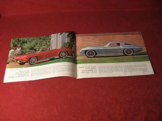 1963 Chevy Corvette Sales Dealership Showroom Brochure Booklet GM 2