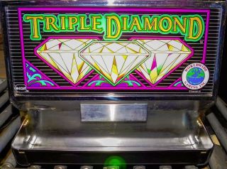 IGT S,  REEL SLOT MACHINE: TRIPLE DIAMOND 6