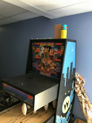 Alley Cats Shuffle Bowling Arcade by Williams Pinball 3