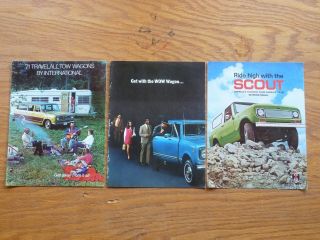 International Travelall Tow Wagon Dealer Brochure 1971,  Scout,  Scout 2,  Ih