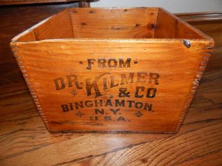 Dr.  Kilmer ' s Swamp Root Kidney Liver & Bladder Remedy Vintage Wood Box 3