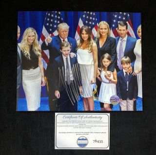 President Donald Trump 8 X 10 Photo Signed Autograph With