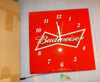 Nos Budweiser Iconic Lighted Clock Nib
