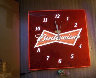 NOS Budweiser Iconic Lighted Clock NIB 2