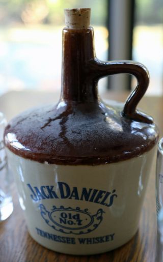 Jack Daniel ' s Old No.  7 Tennessee Whiskey Jug Brown & Beige w/Blue Lettering 2