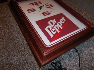Vintage Dr Pepper Lighted Electric Clock wood frame 6