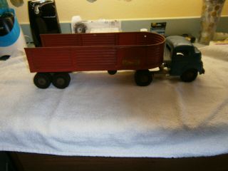 Structo C - 3044 Blue Tractor & Red Flat Bed Trailer W/ Sides 50 