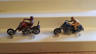 2 Hot Wheels Motorcycle Rrrumblers