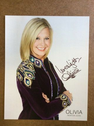 Olivia Newton John Singer Actress Autograph Signed Full Color 8x10 Press Photo