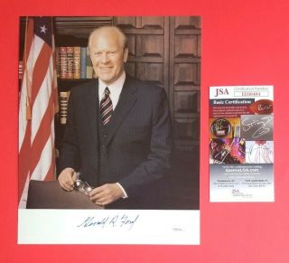 Gerald Ford Former President Authentic Signed 8 " X 10 " Photo With Jsa Psa