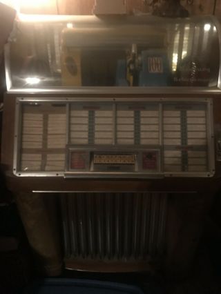 IT ' S A 100 SEEBURG Select - o - matic JUKEBOX WITH OVER 100 45 ' S 2