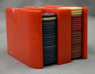 1930s Art Deco Red Bakelite Catalin Poker Chip Holder W/ 99 Golf Golfing Chips