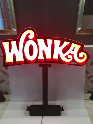 Willy Wonka Casino Slot Machine Topper Illuminated Sign W/ Stand