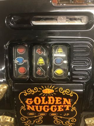 Mills 25 Cent Antique Style Slot Machine Golden Nugget With Stand 9