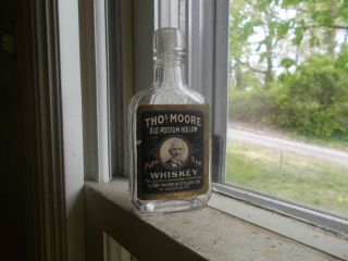 Mckeesport,  Pa Thos Moore Possum Hollow Whiskey Rare 1/10 Pt Mini Sample Bottle