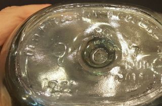 1971 Old Fitzgerald Old Ironsides Whiskey Decanter 4/5Qt Glass Bottle 3