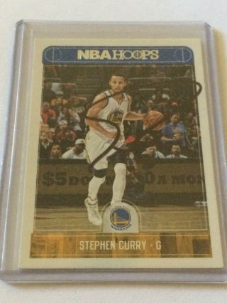 2017 - 18 Panini Basketball Autographed Stephen Curry Warriors Card