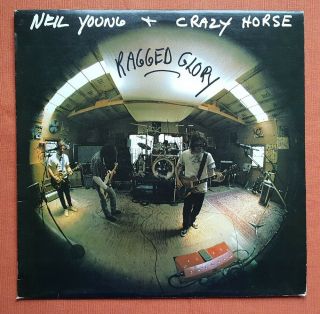 Neil Young&crazy Horse - Ragged Glory Rare Yugoslavian Lp 1990 Nm W/inner Sleeve