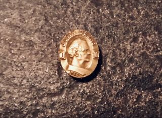 Vintage John Deere 1837 Gold Pin 10 Year Anniversary.  10k Gold.