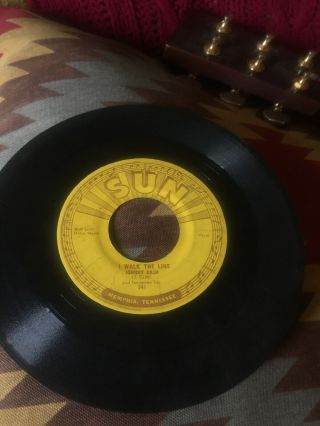45h Johnny Cash On Org.  Sun Records I Walk The Line /get Rhythm